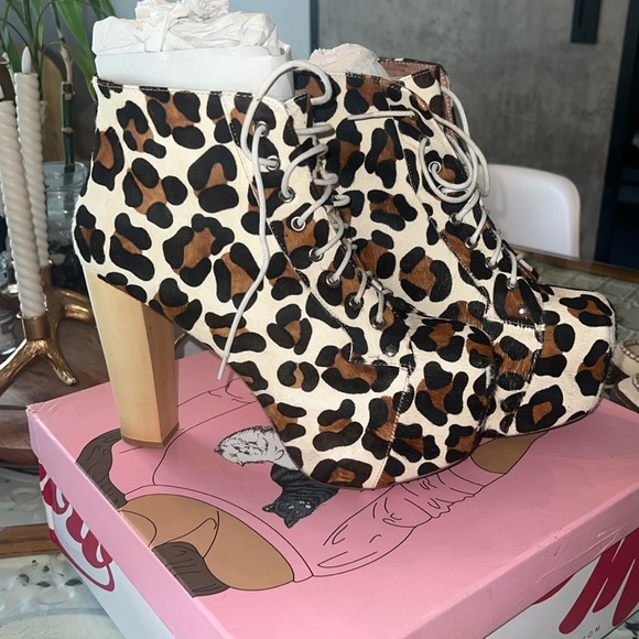 Jeffrey Campbell Brown and Cream Heeled Boots - Picture 1 of 3
